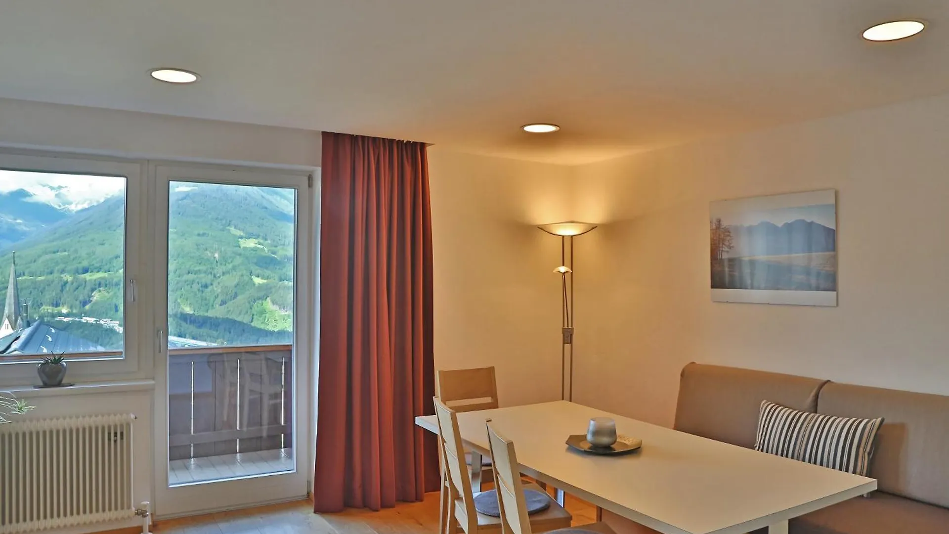 Ferienwohnungen Tiroler Alpenhof Innsbruck Appartement